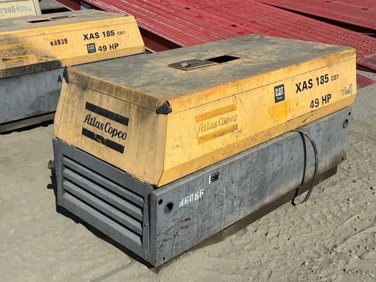 2014-atlas-copco-xas185-image-3