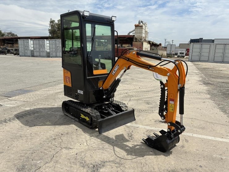 2025-vicsec-vc13c-hydraulic-excavator-image-2