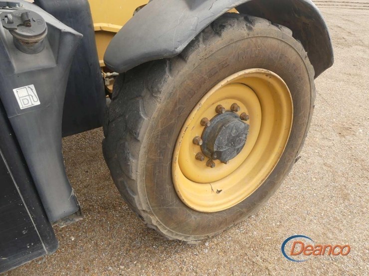 2014-caterpillar-tl642c-image-4