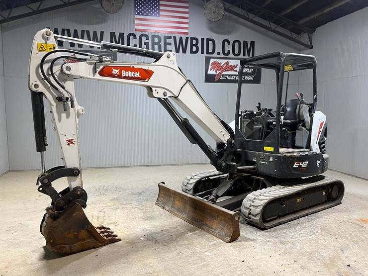 2023-bobcat-e42-image-2