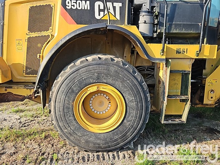 2018-caterpillar-950m-image-8