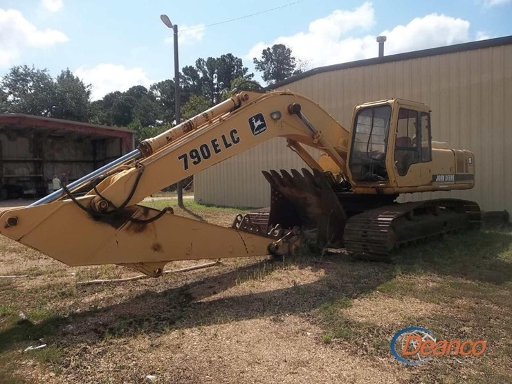 deere-790e-lc-image-1