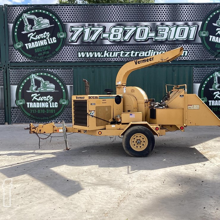 2004 VERMEER BC1230