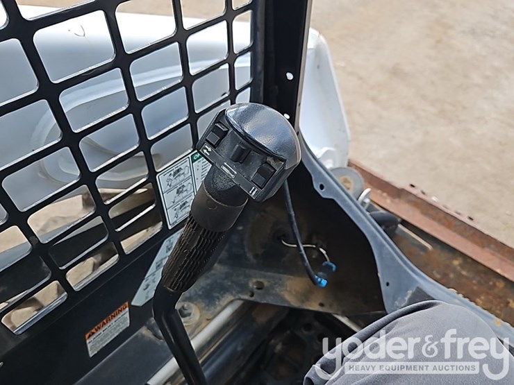 2016-bobcat-s530-image-19