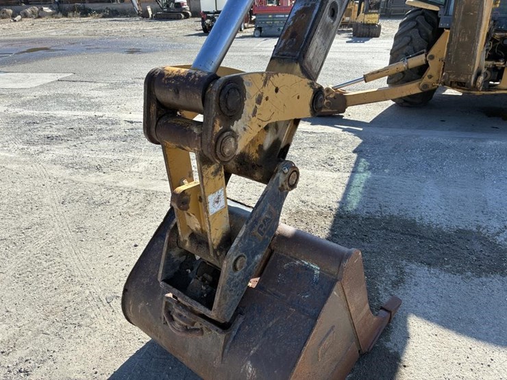 2005-caterpiller-420d-loader-backhoe-image-10