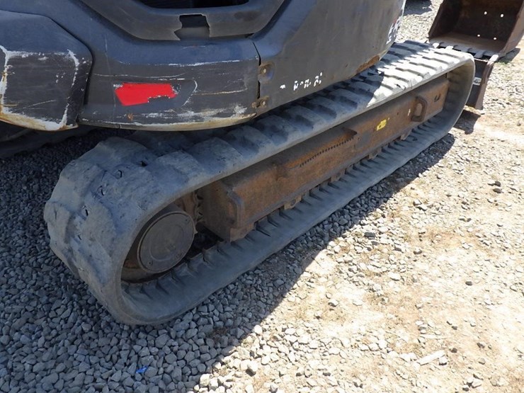 2019-bobcat-e85-image-43