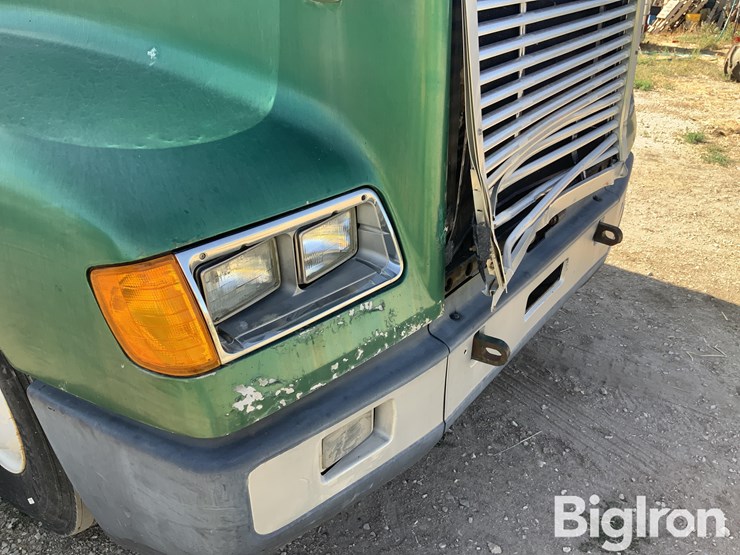1995-freightliner-fld112-image-14