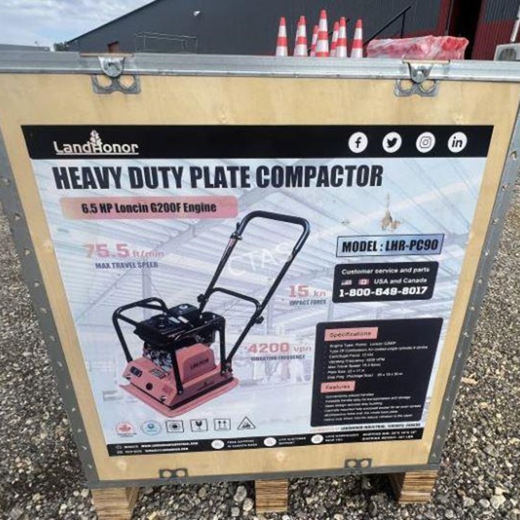 #110 • Land Honor Heavy Duty Gas Plate Compactor
