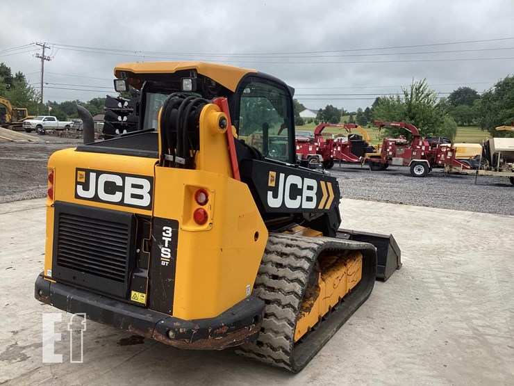 2018-jcb-3ts-8t-image-4