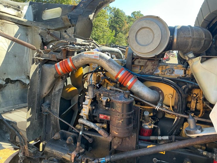 1997-kenworth-t800-image-46