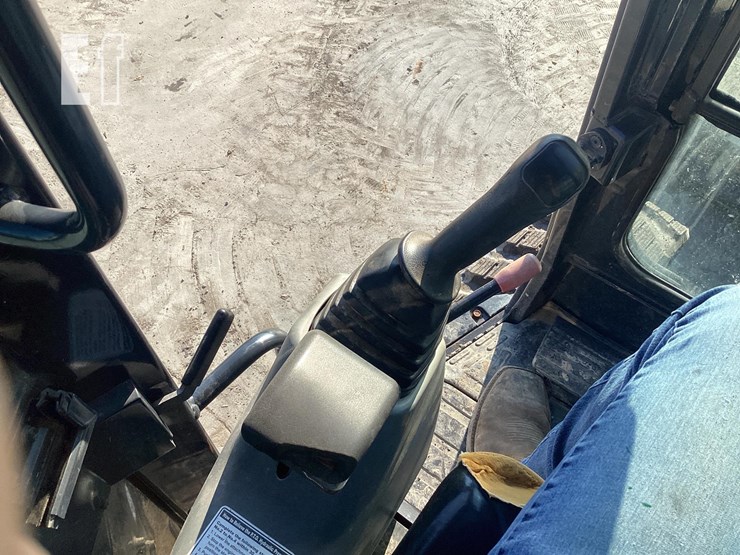 2018-yanmar-vio55-6a-image-20