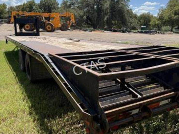 #92-•-ranch-king-26'-gooseneck-trailer-image-10