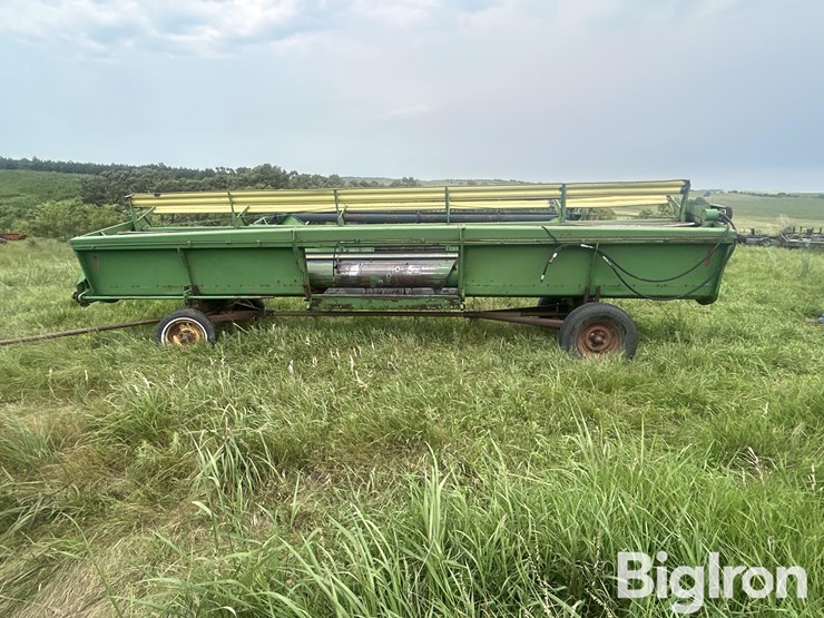 john-deere-224-image-6