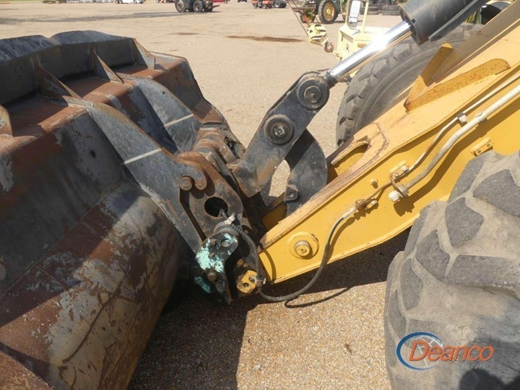 2011-caterpillar-930h-image-8