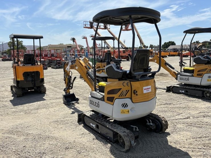 2025-sdlanch-sdle20-hydraulic-excavator-image-4