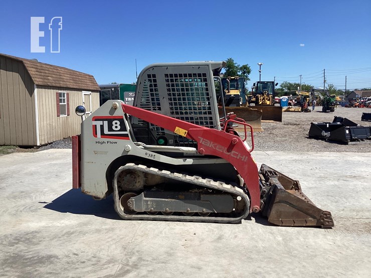 2019-takeuchi-tl8-image-5