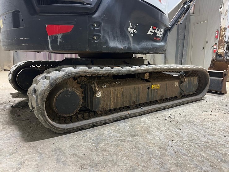2023-bobcat-e42-image-19