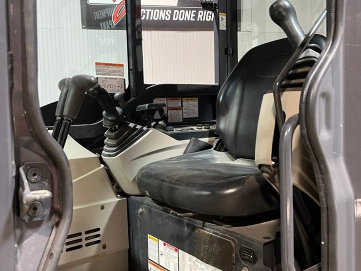 kobelco-sk35sr-6e-image-26