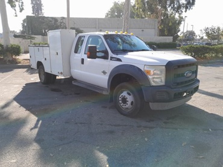 2013-ford-f450-image-1