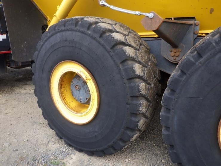 2016-komatsu-hm400-5-image-47