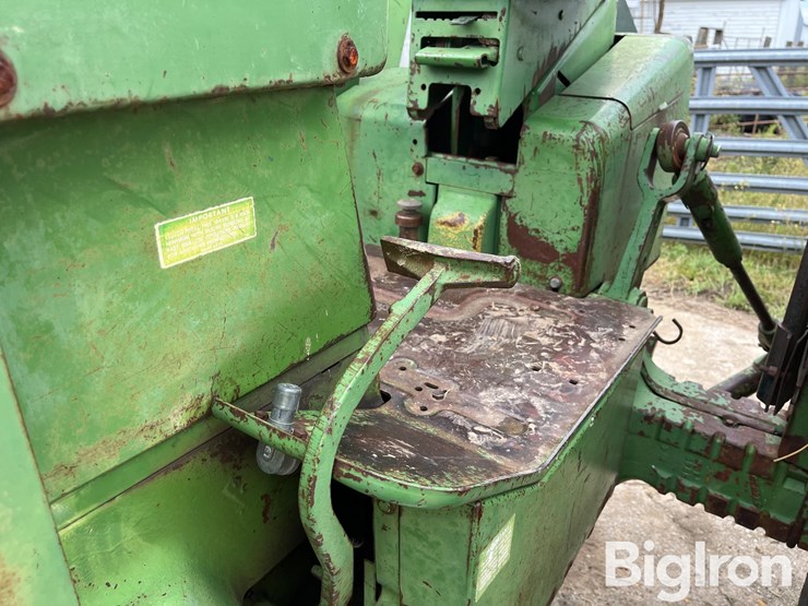 1971-john-deere-4320-image-12