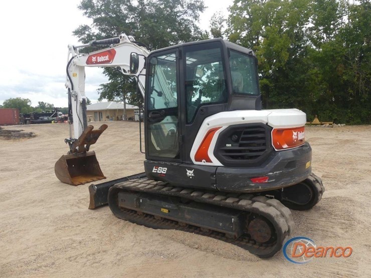 2023-bobcat-e88-image-3