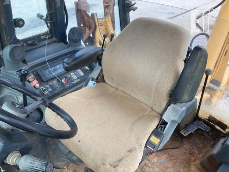 2005-deere-310sg-image-15