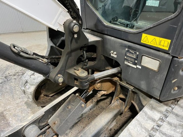 2020-bobcat-e32i-image-13