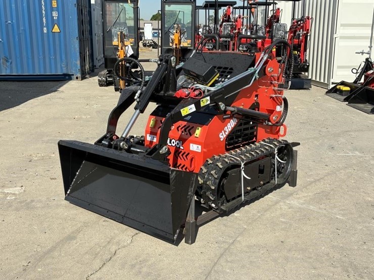 2025-sdlool-sl380r-skid-steer-loader-image-1