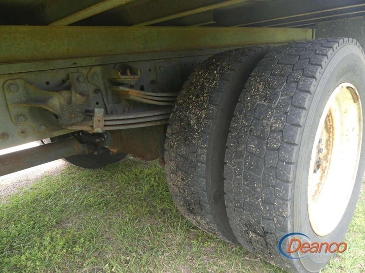 2019-hino-195-image-4