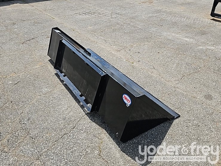 unused-84"-bucket-to-suit-skidsteer-image-3