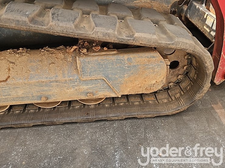 2020-takeuchi-tl10v2-image-9