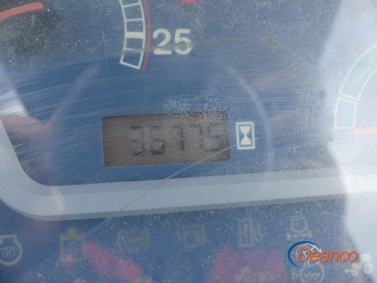 new-holland-ts6030-image-15