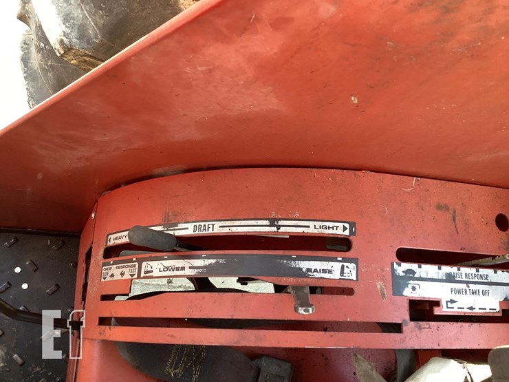 1989-case-ih-385-image-17