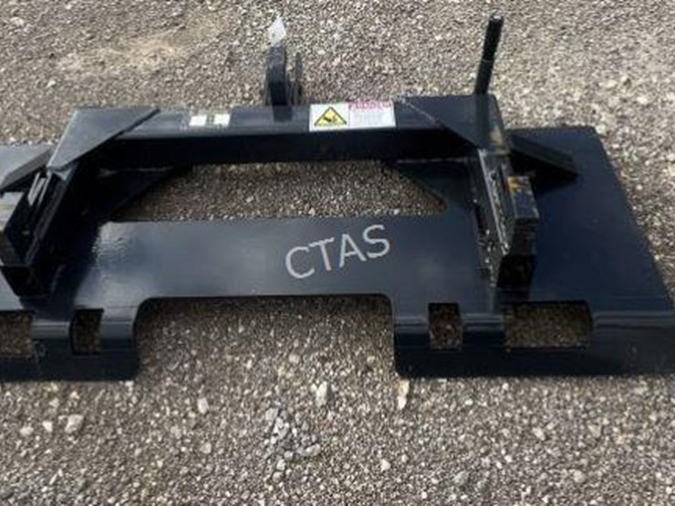 #148-•-wolverine-skid-steer-3-point-quick-attach-image-2