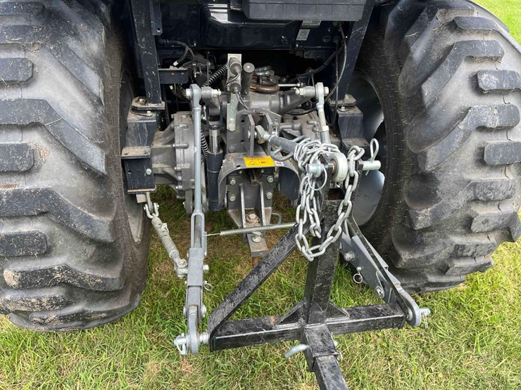massey-ferguson-1755m-image-30