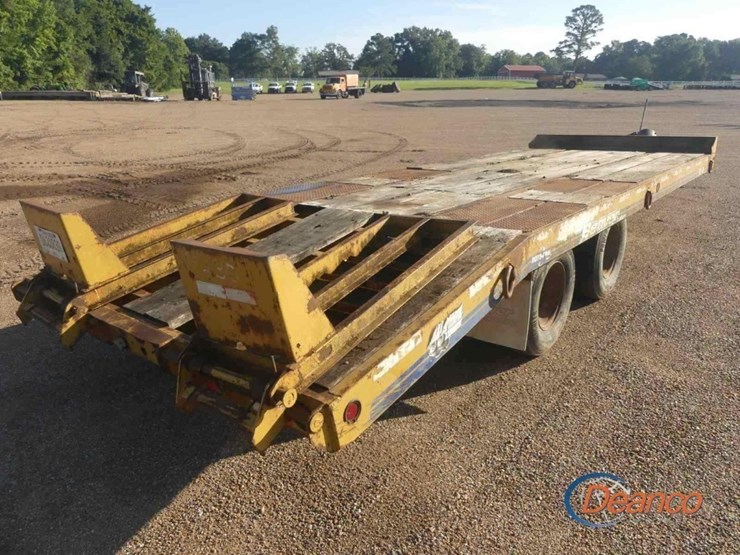2001-eager-beaver-10ha-tag-trailer,-s/n-112htn3052l058712:-t/a,-pintle-hitch,-19'-deck,-5'-dovetail,-fold-down-ramps,-air-brakes,-16"-wheels,-two-10000-lb.-axles-image-3