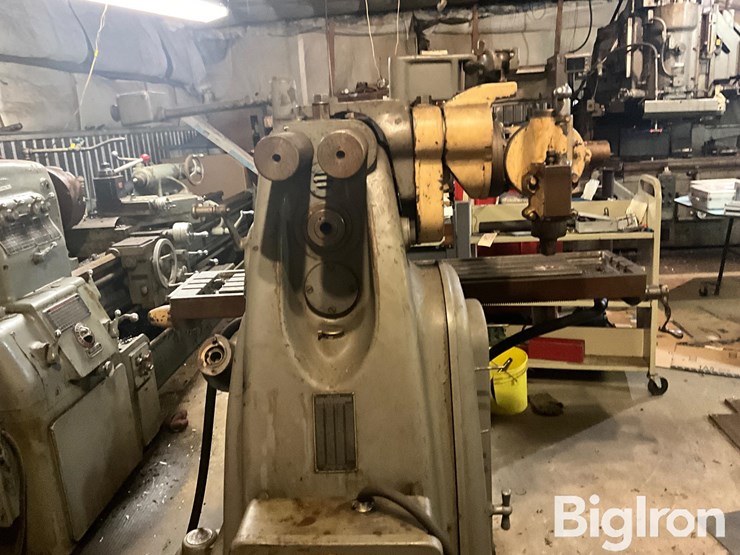 kearney-&-trecker-horizontal-milling-machine-image-14
