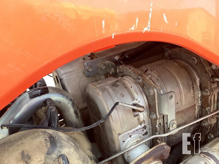 2019-kubota-m5-091-image-12