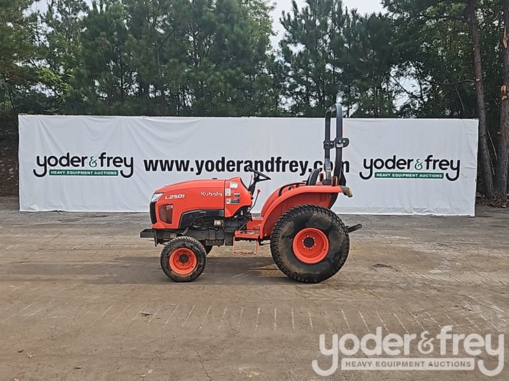 2020-kubota-l2501f-image-2