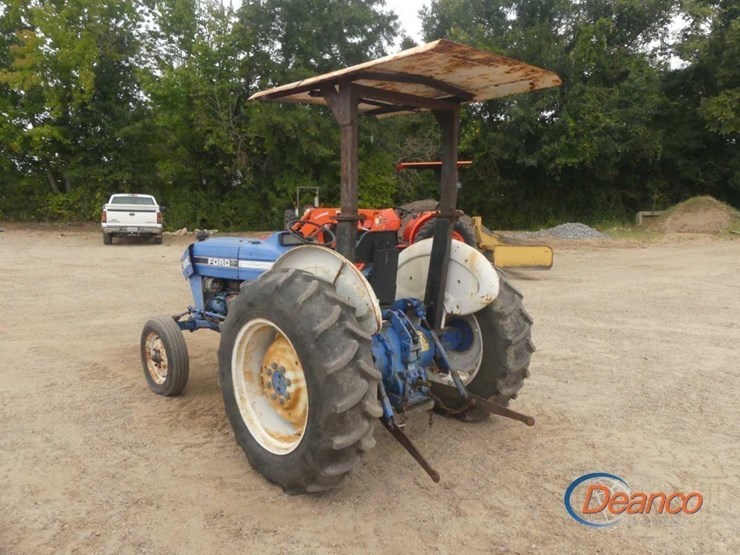 ford-3910-image-4