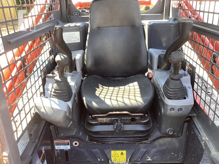 2020-kubota-svl75-2-image-14