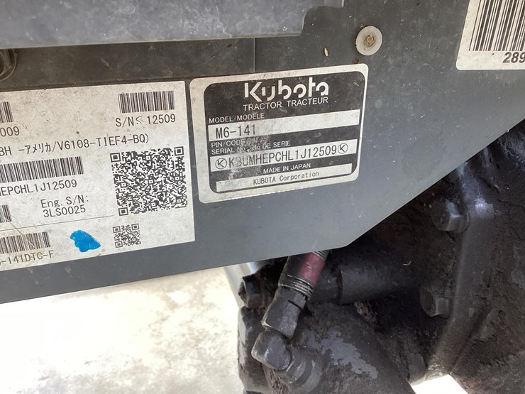 2020-kubota-m6-141-image-19