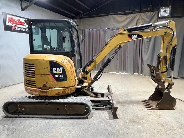 caterpillar-303-image-6