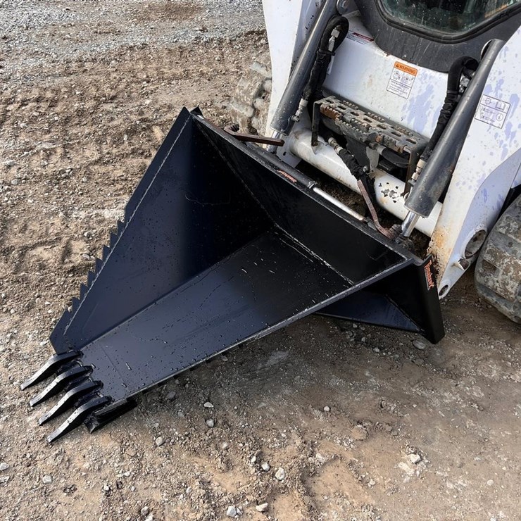 JMR Skid Steer Stump Bucket