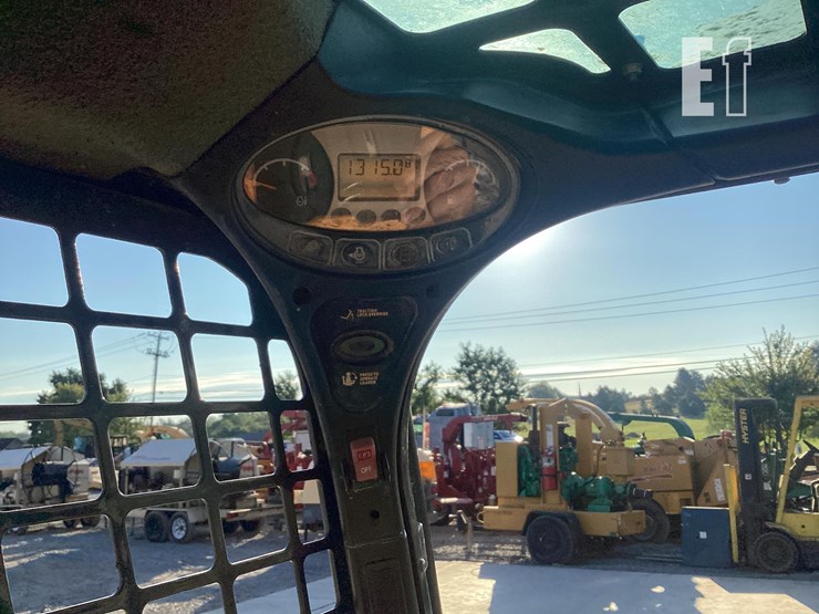 2022-bobcat-t595-image-21