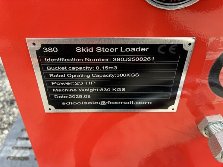 2025-sdlool-sl380-skid-steer-loader-image-12