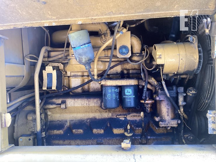 1988-deere-670b-image-12