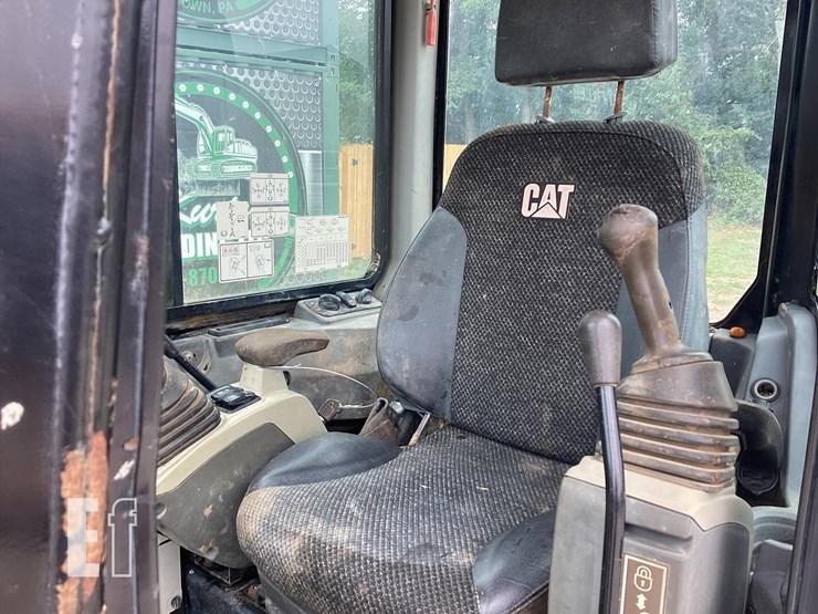 2015-caterpillar-303.5e2-cr-image-17