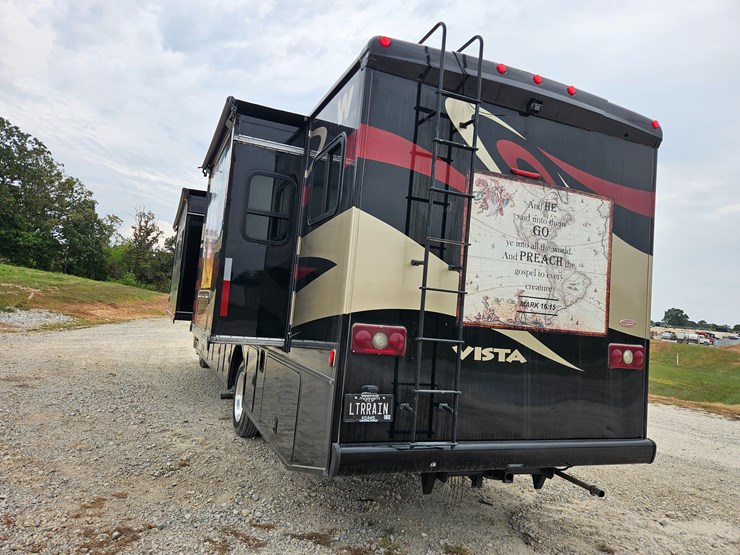 #21543-•-2014-ford-f53-motorhome-image-13